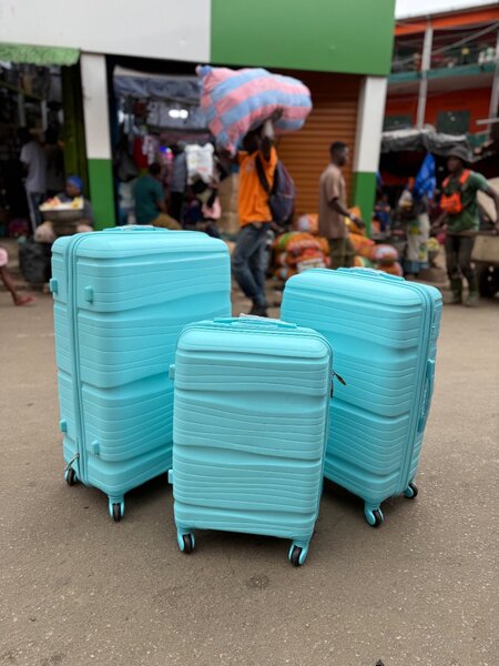 Ensemble de valises rigides légères