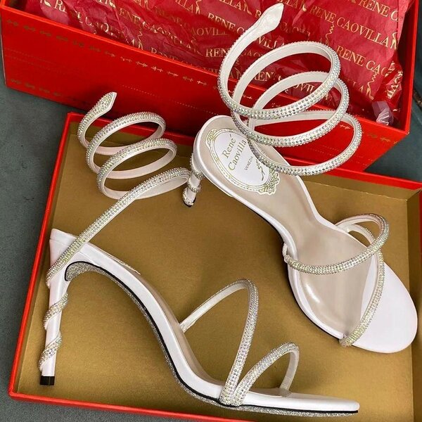 Ladies Heel