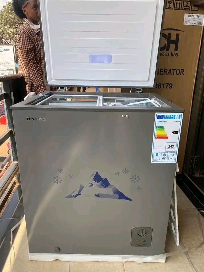 CHEST FREEZER
