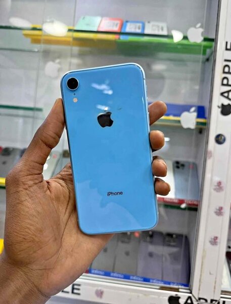 iPhone XR Bleu Débloqué