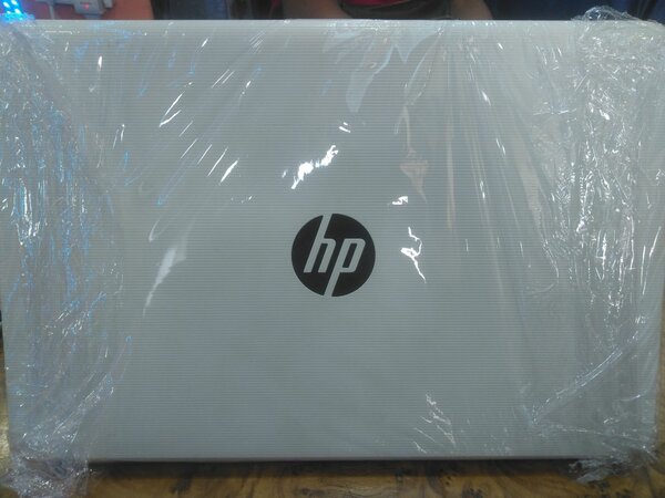 HP LAPTOP