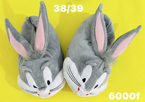 Chaussons pour garder vos pieds propres et bien au chaud à la maison