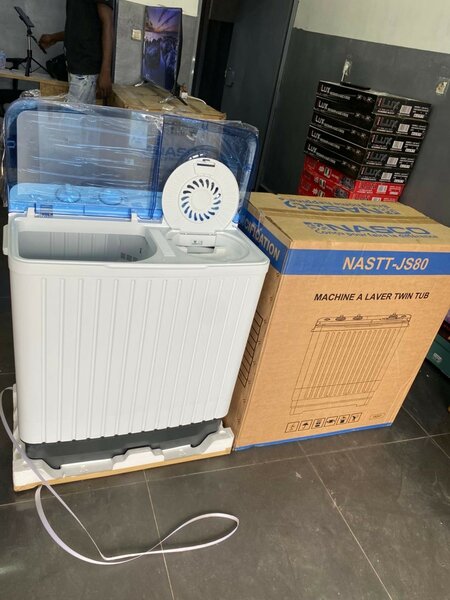 Lave-linge à double cuve compact