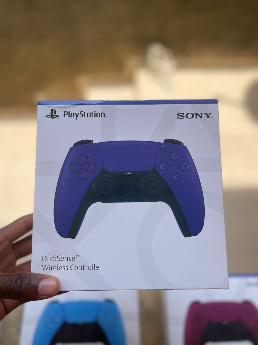 Manette PS4 design PS5 sans fi