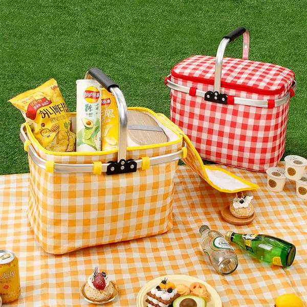 Beach basket