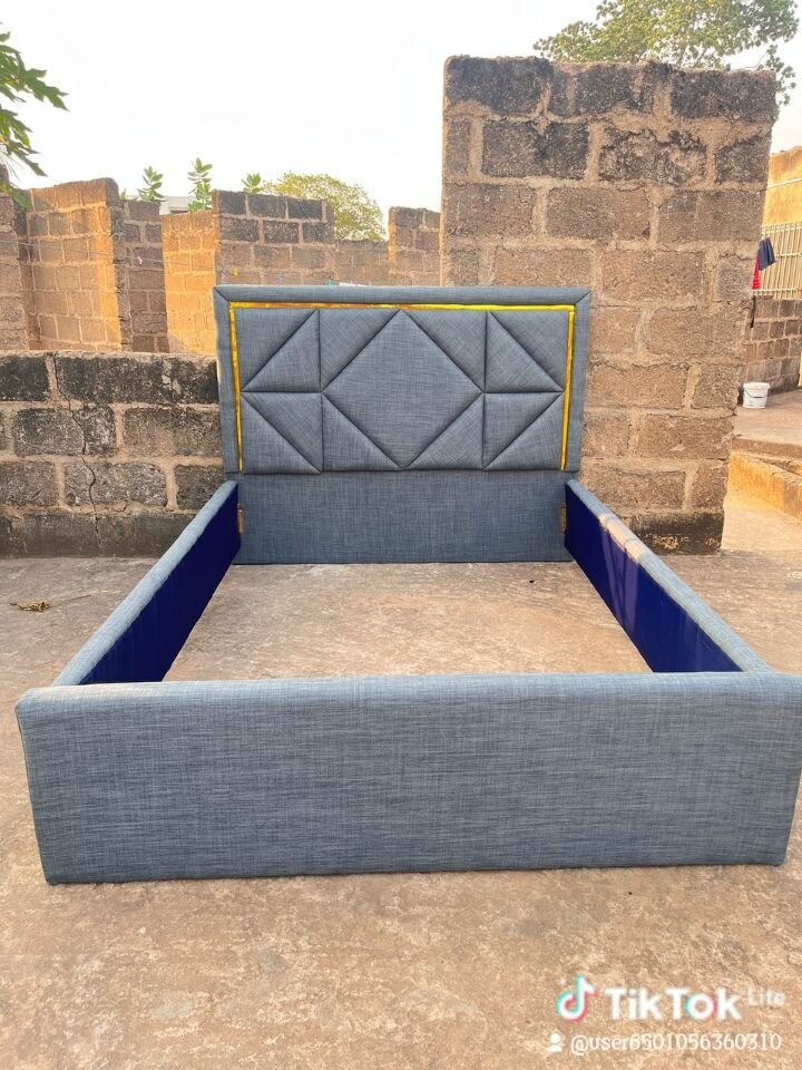 Double bed frame