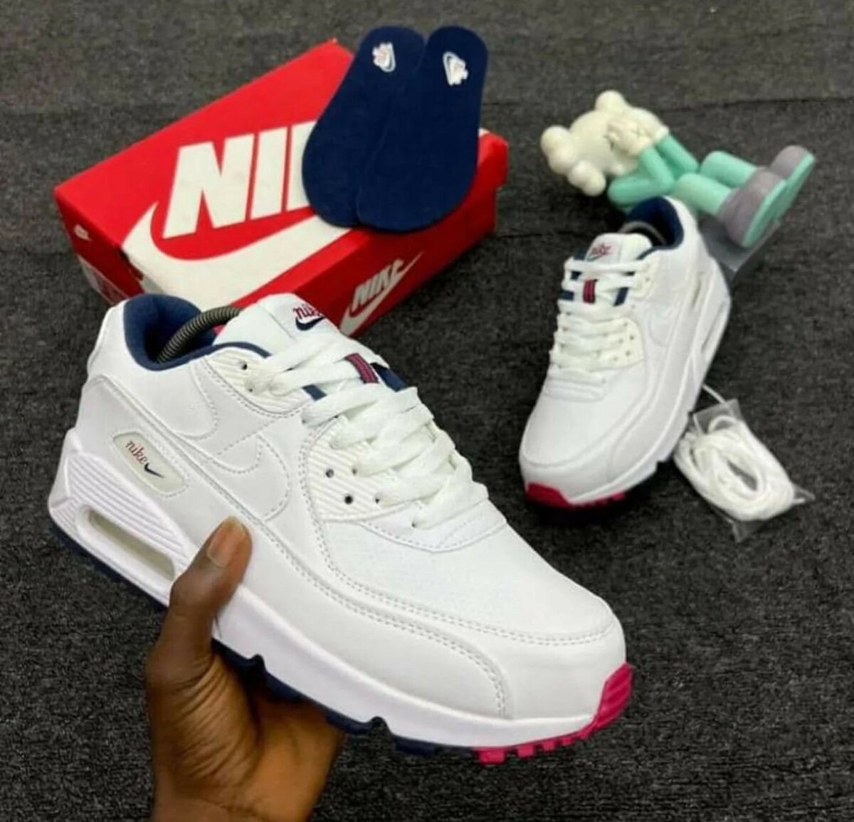 NIKE AIRMAX ALL WHITE