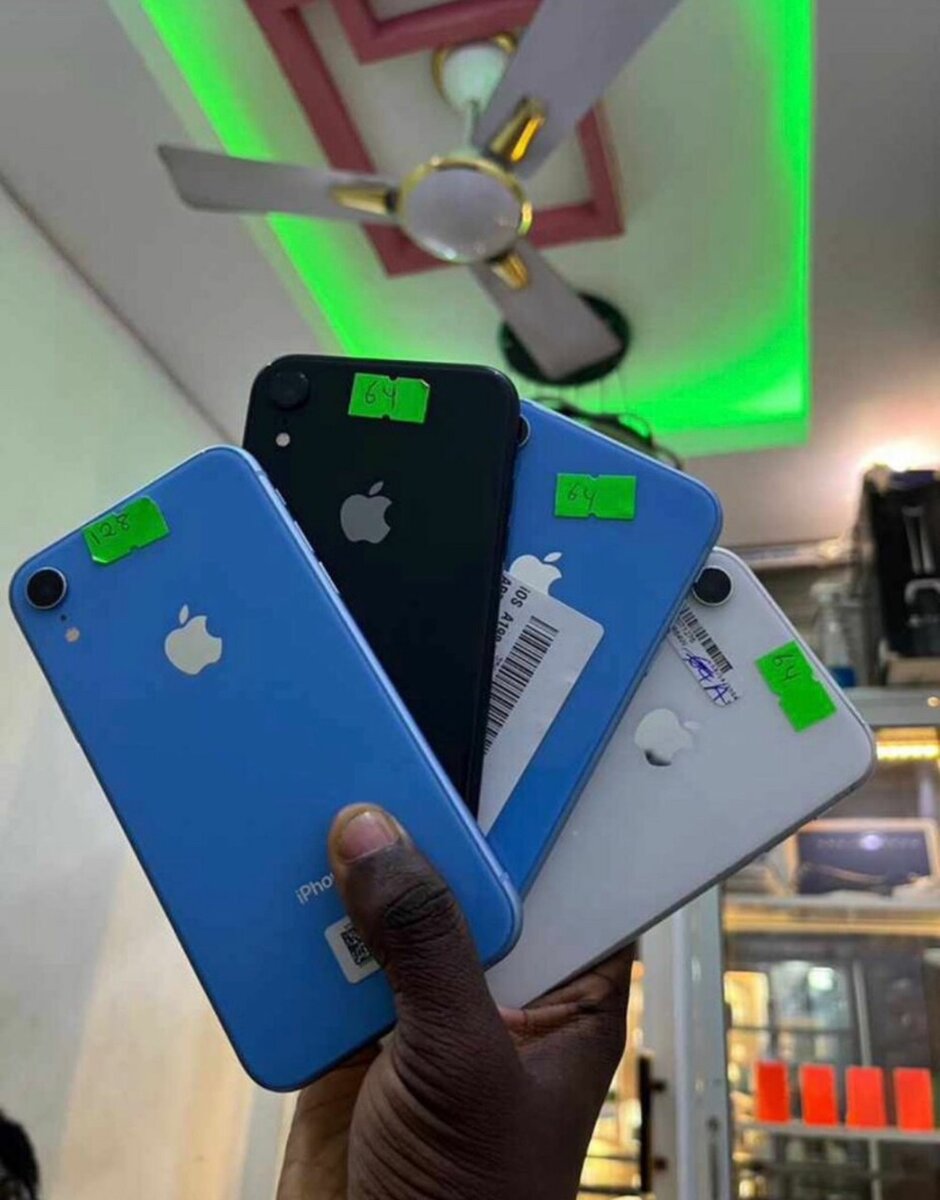 iPhone XR