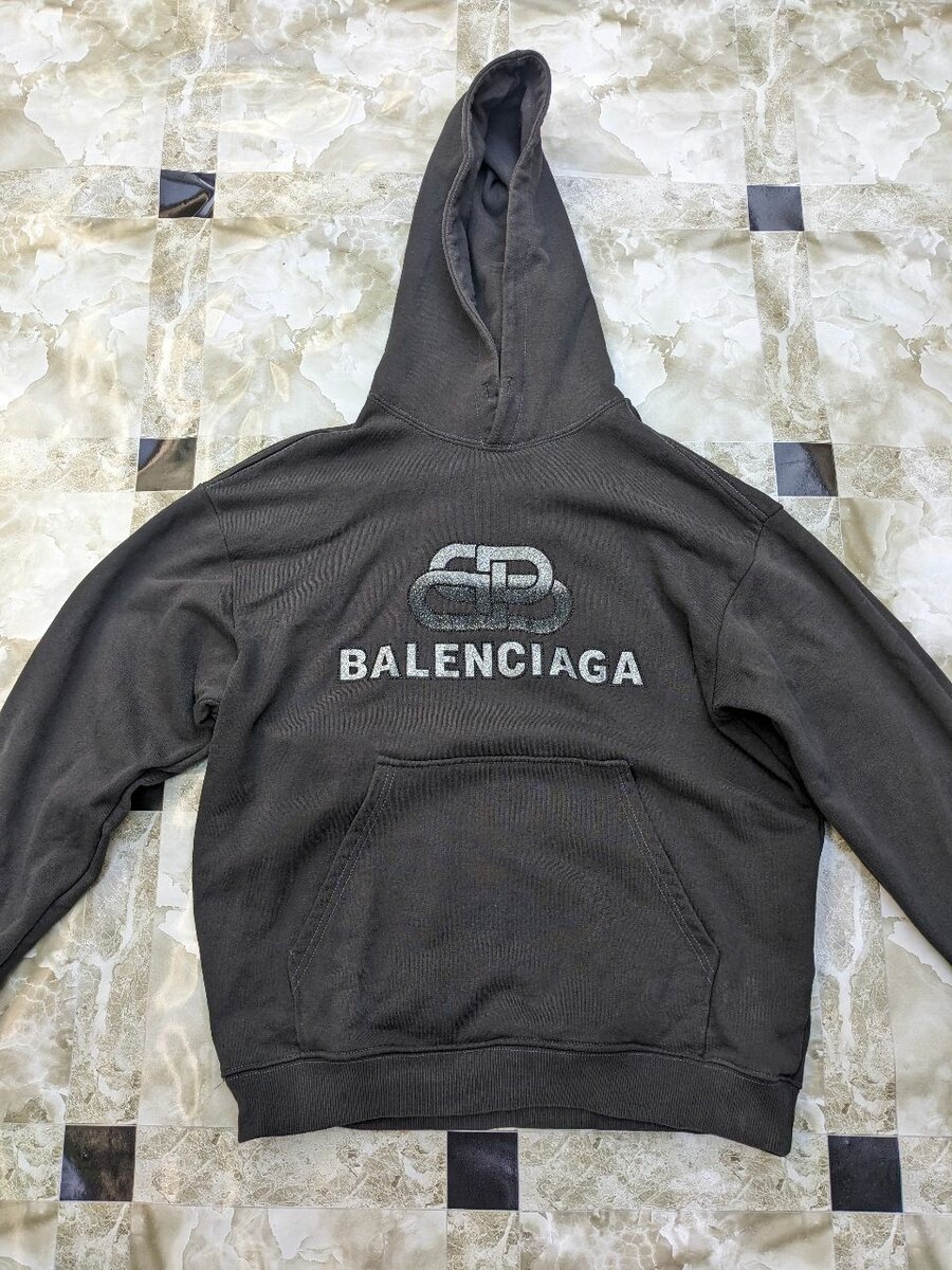 BB hoodie