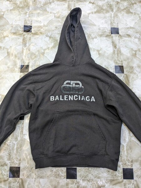 BB hoodie