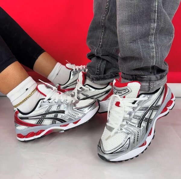 Asics rose original