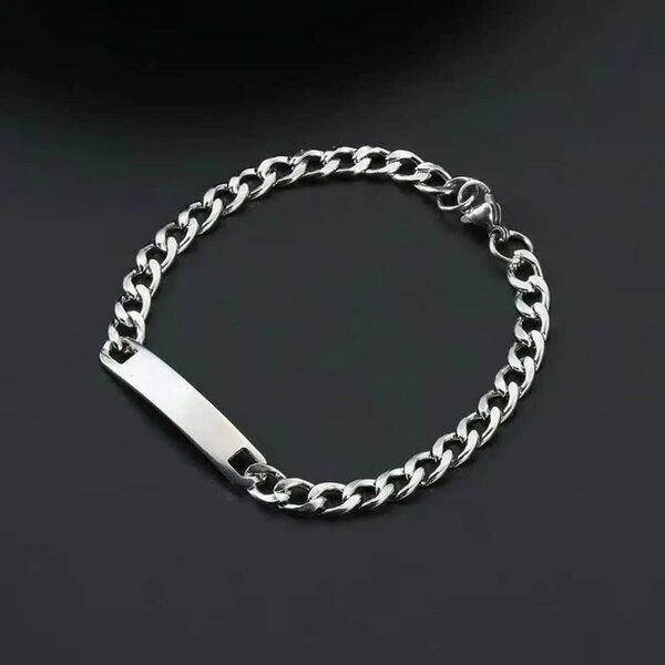 Bracelet en acier inoxydable élégant