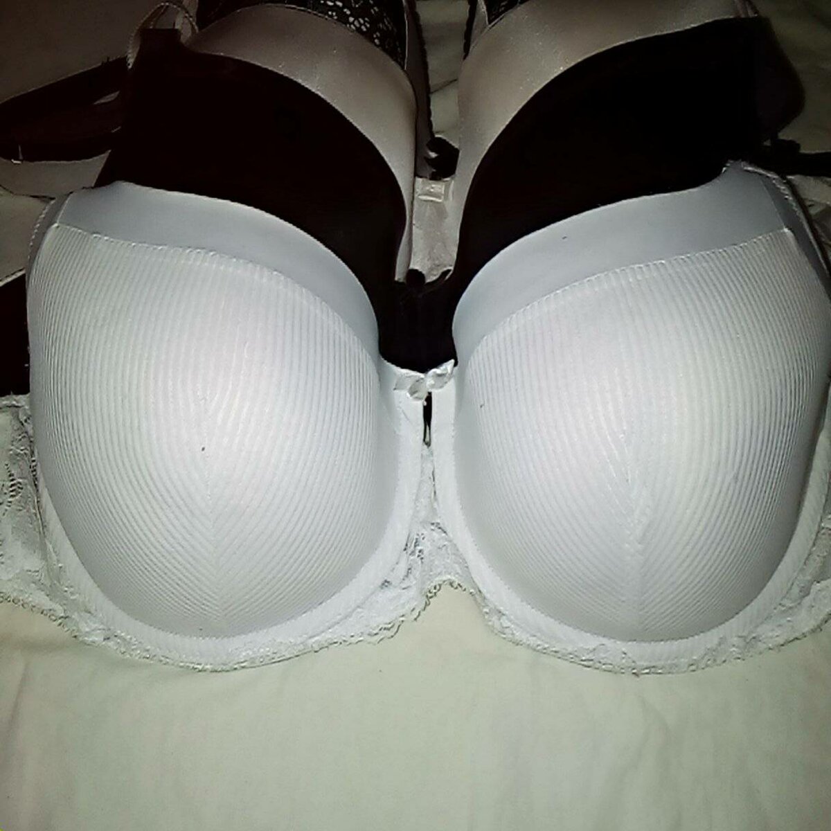 soutien-gorge en dentelle