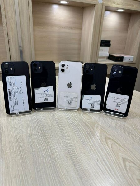 iPhone 12