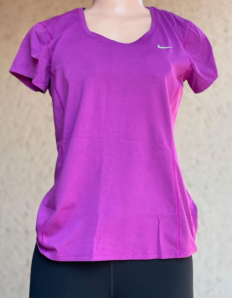 Nike T-shirt