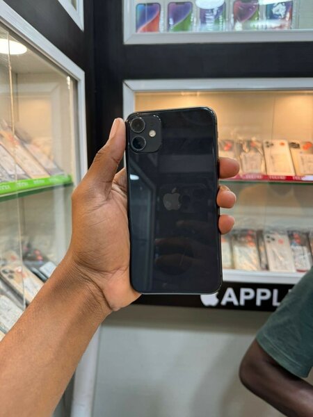 iPhone 11