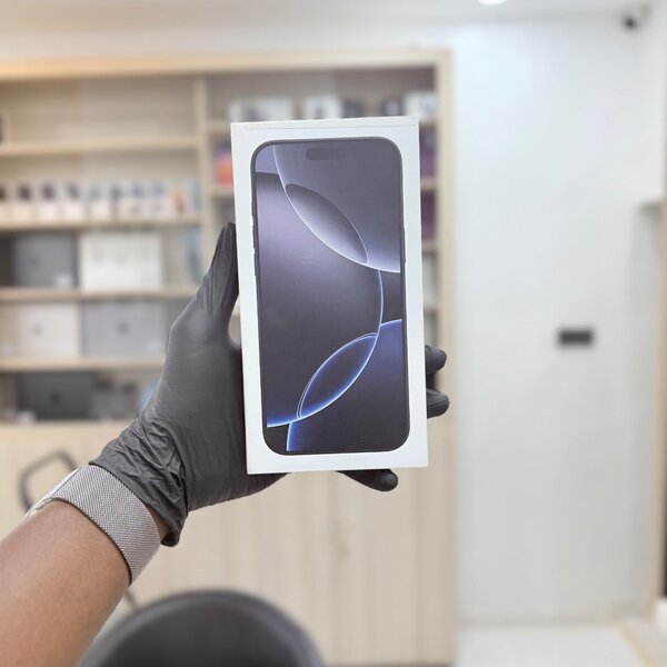 iPhone 16 Pro Max 1000Go