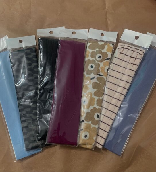 Bandanas colorées pour cheveux