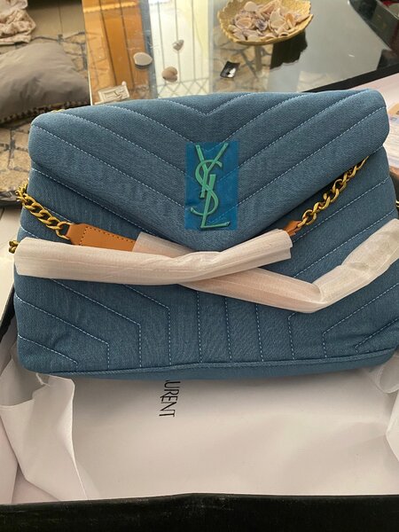 Yves saint Laurent