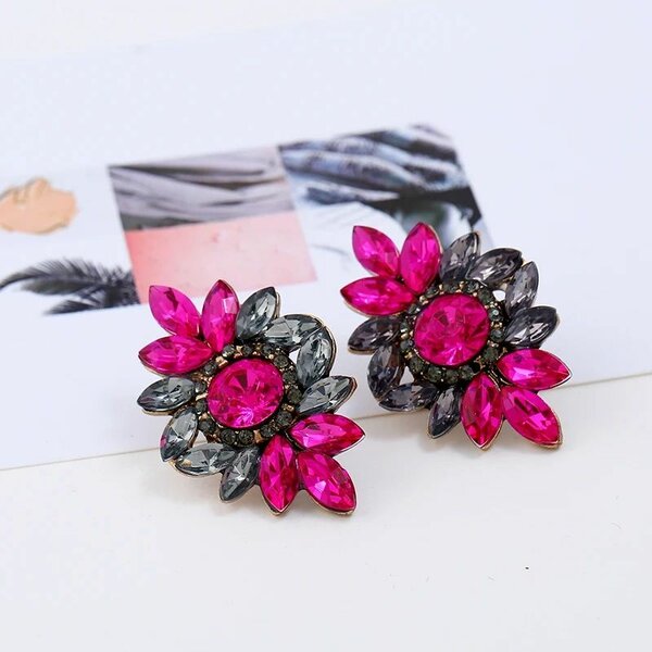 Gorgeous Glow Crystal Earrings