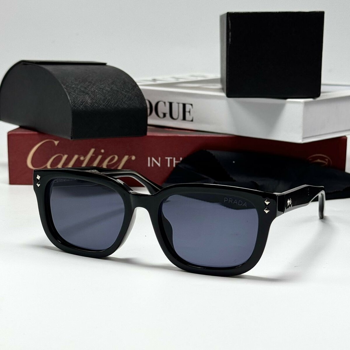 QUALITY SUN GLASSES