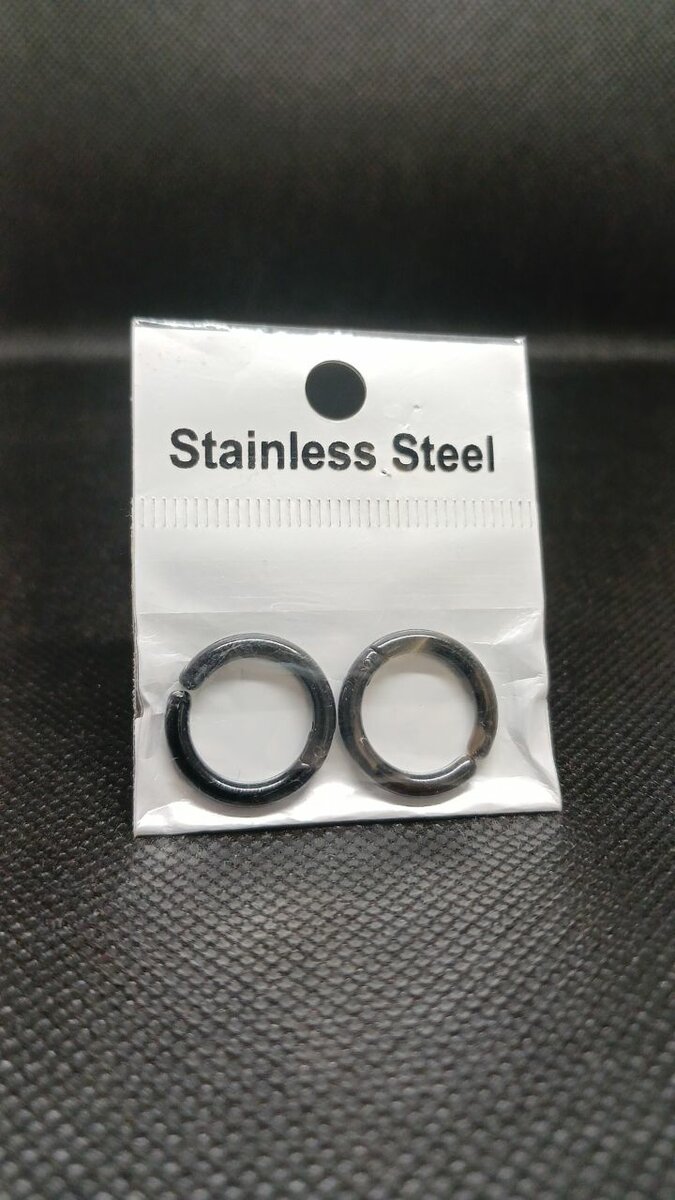 Magnetic earring