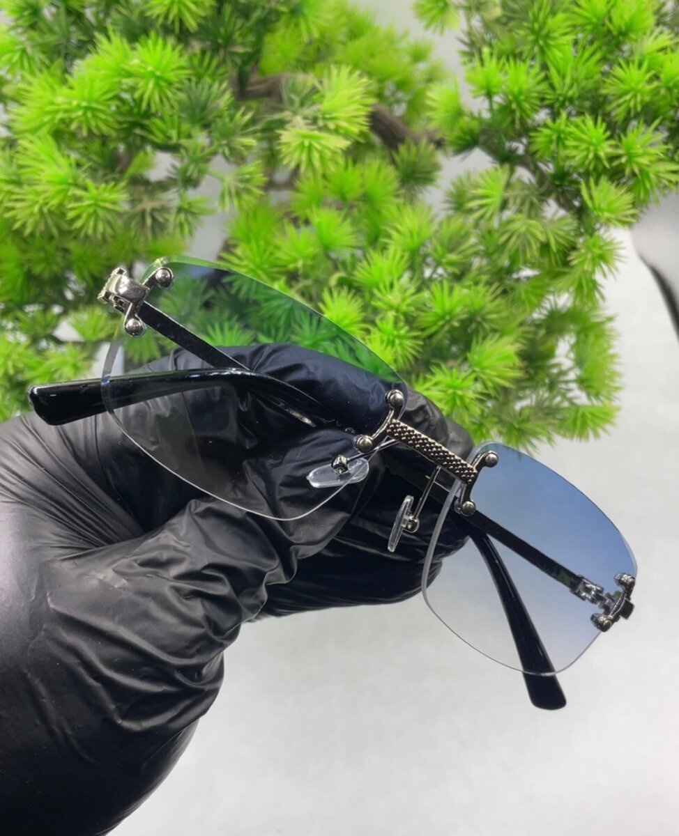 Lunettes Type Cartier