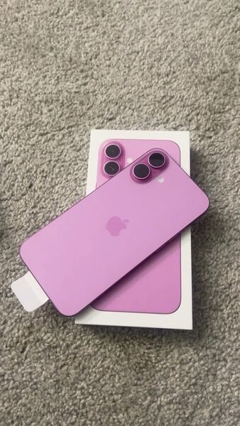 iPhone 16