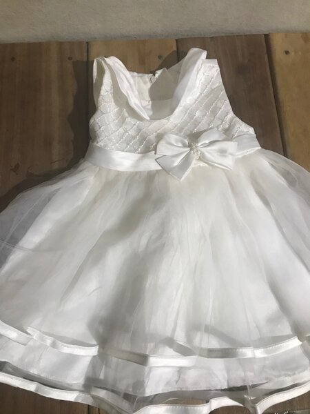 Robe de cérémonie blanche pour fillette