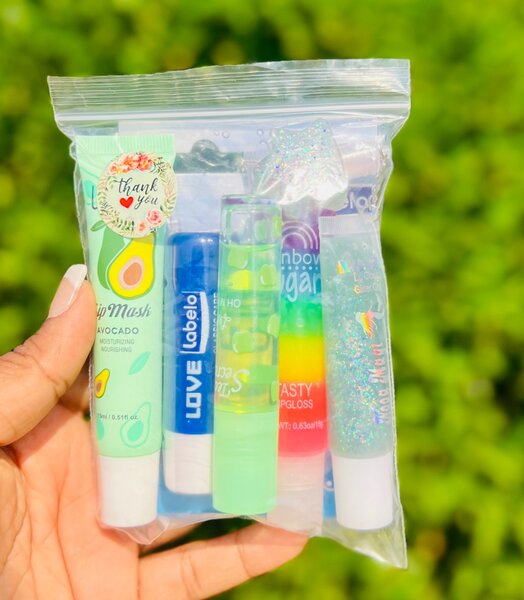Lip gloss