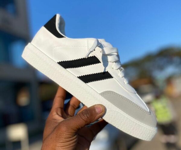 3 stripes