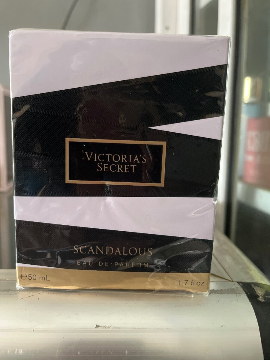 VICTORIA'S SECRET