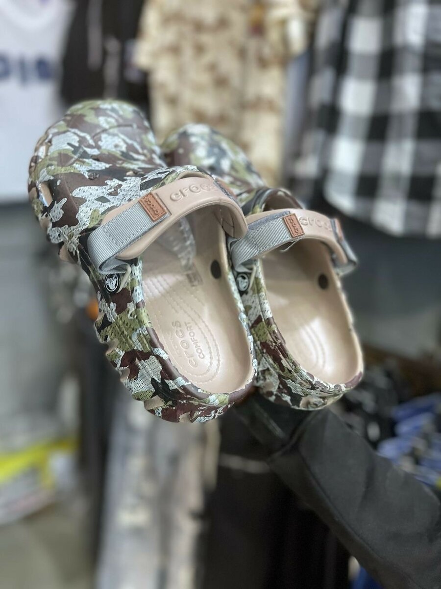 Crocs