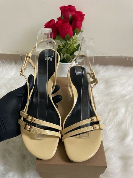 Talon Zara