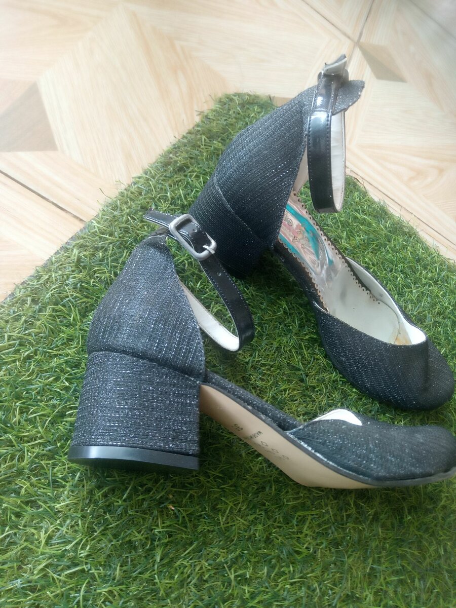 Dressing shoes