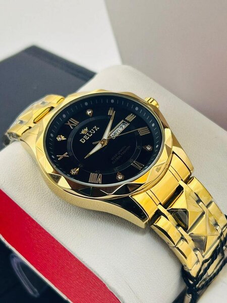 Montre DELUX