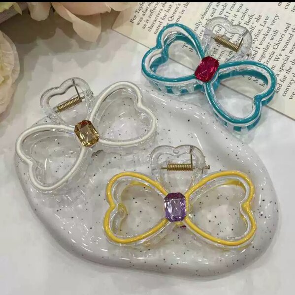 Claw Clip