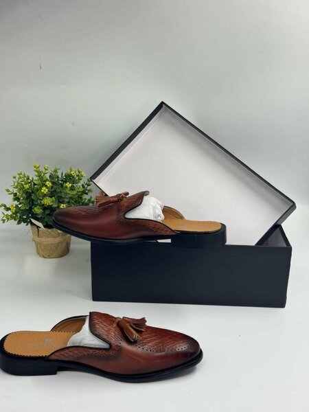 EXECUTIVE HALF SHOE