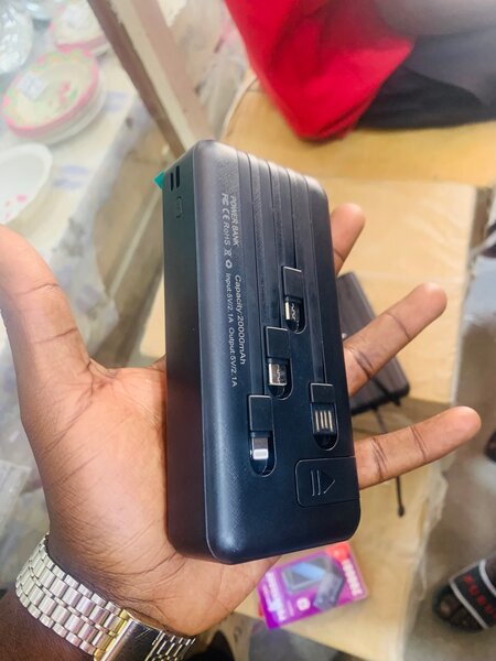 POWER BANK