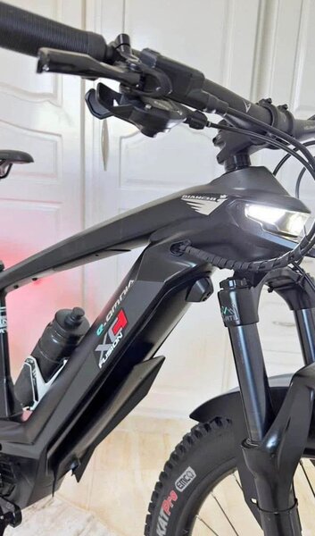 Vélo électrique tout-terrain puissant