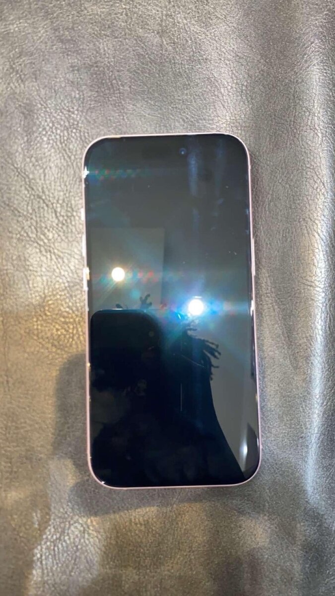 iPhone 15