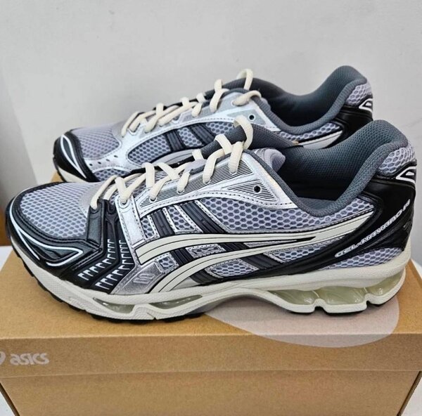 ASICS CLASSIC