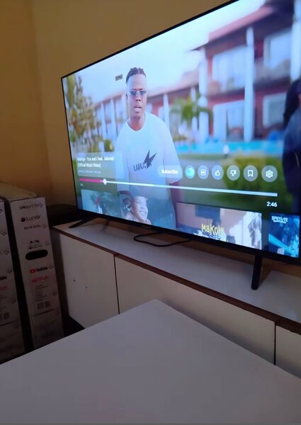 Smart TV 50 pouces UHD