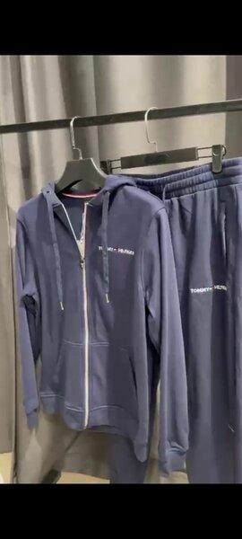 Tommy Hilfiger