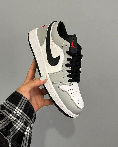Jordan One Low