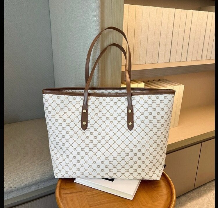 Handheld bags