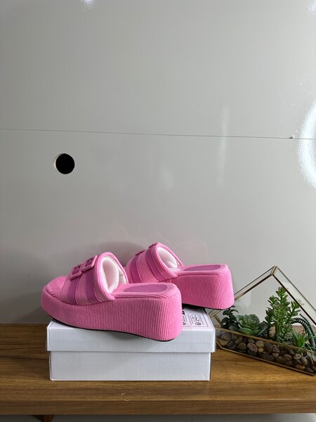 Women platform