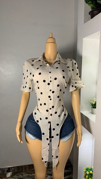 Creamy&black dot Blouse