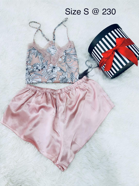 Lingerie rose 