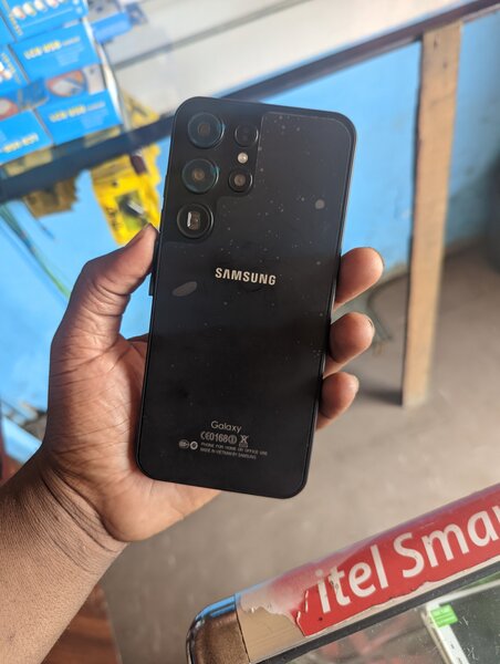 Samsung s24